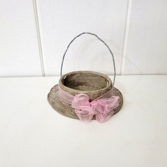 Vintage Other - Resin Easter Bonnet Basket